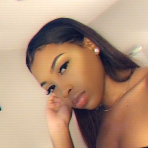 Meet your Posher, Daysha